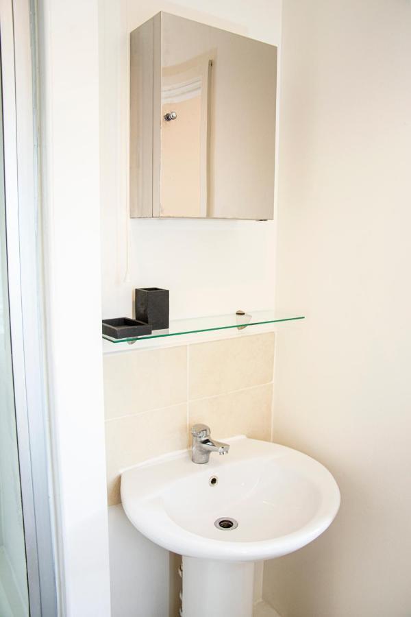 מנצ'סטר Cosy 3-Bed Home Close To City Centre מראה חיצוני תמונה