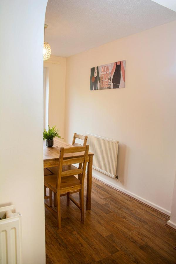 מנצ'סטר Cosy 3-Bed Home Close To City Centre מראה חיצוני תמונה